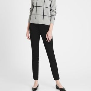 BANANA REPUBLIC Modern Sloan Pant, Black, Size 12